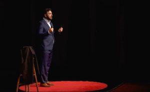 Chirurgia inimii fără bisturiu este reală. Dr. Iulian Călin a arătat la TEDx că viitorul medicinei este minim invaziv